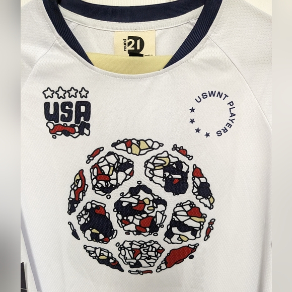 Round 21 USA Alex Morgan Soccer top NWT White short sleeve Ladies L Limited Edit - Picture 5 of 10